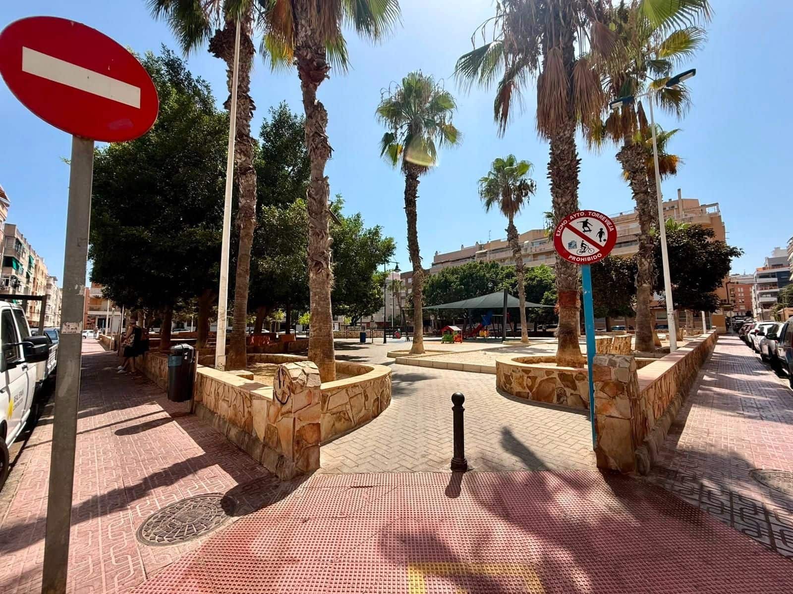 2 sypialnia Apartament na sprzedaż w Torrevieja - 159 900 € (Ref: 9995167)