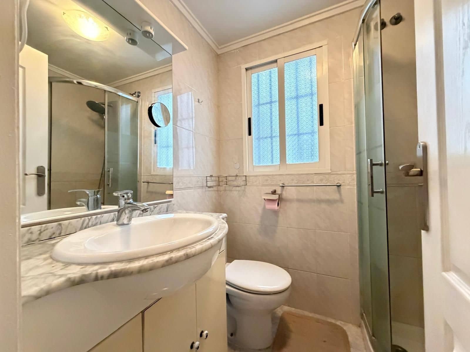1 sypialnia Apartament na sprzedaż w Torrevieja - 110 000 € (Ref: 9995824)