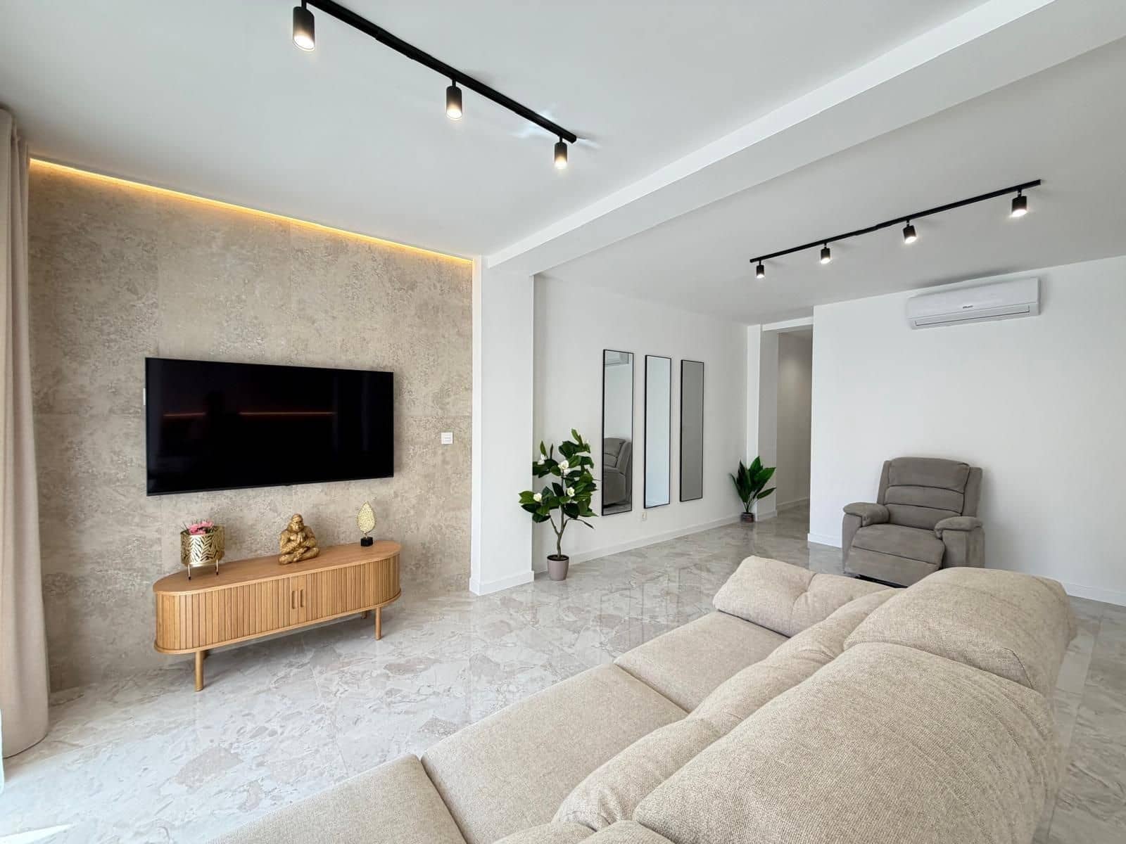 3 slaapkamer Penthouse te koop in Torrevieja - € 229.000 (Ref: 9995825)
