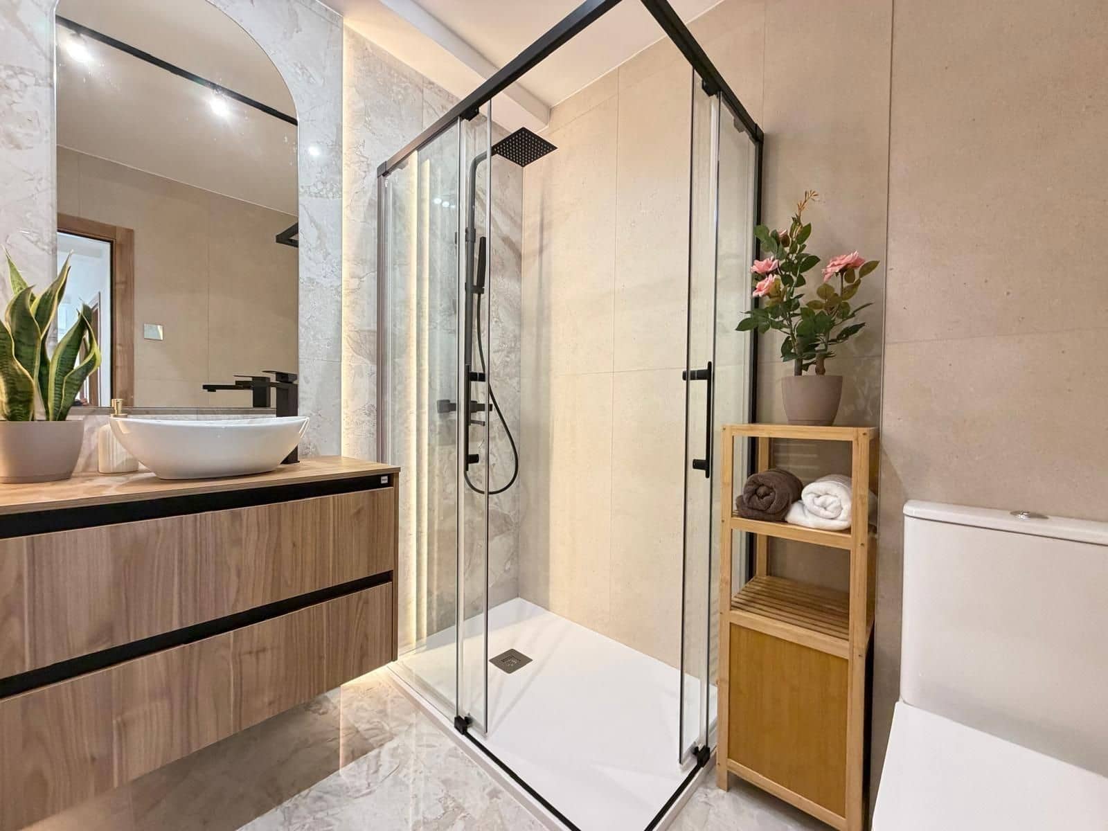 3 slaapkamer Penthouse te koop in Torrevieja - € 229.000 (Ref: 9995825)