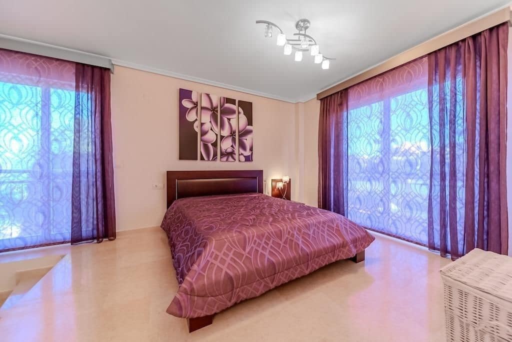 5 slaapkamer Villa te koop in La Mata - € 1.170.000 (Ref: 9995827)