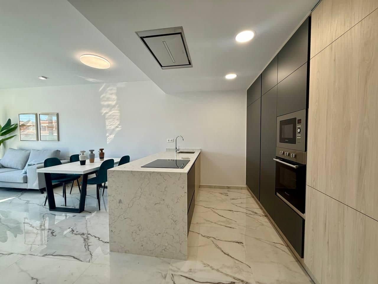 2 makuuhuone Kattohuoneisto myytävänä paikassa Orihuela Costa - 364 900 € (Ref: 9995828)