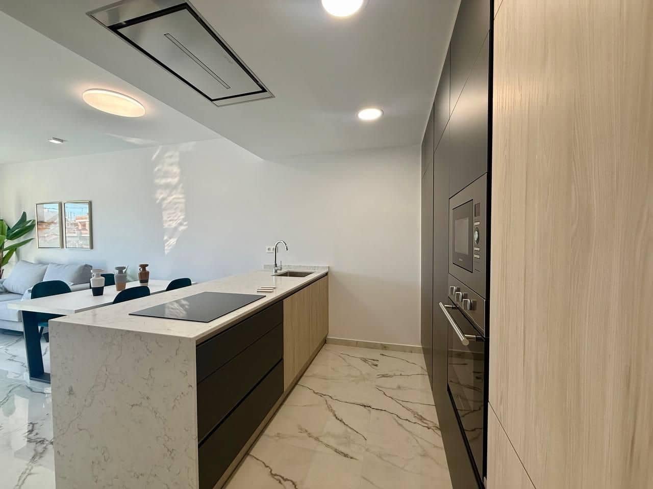 2 makuuhuone Kattohuoneisto myytävänä paikassa Orihuela Costa - 364 900 € (Ref: 9995828)