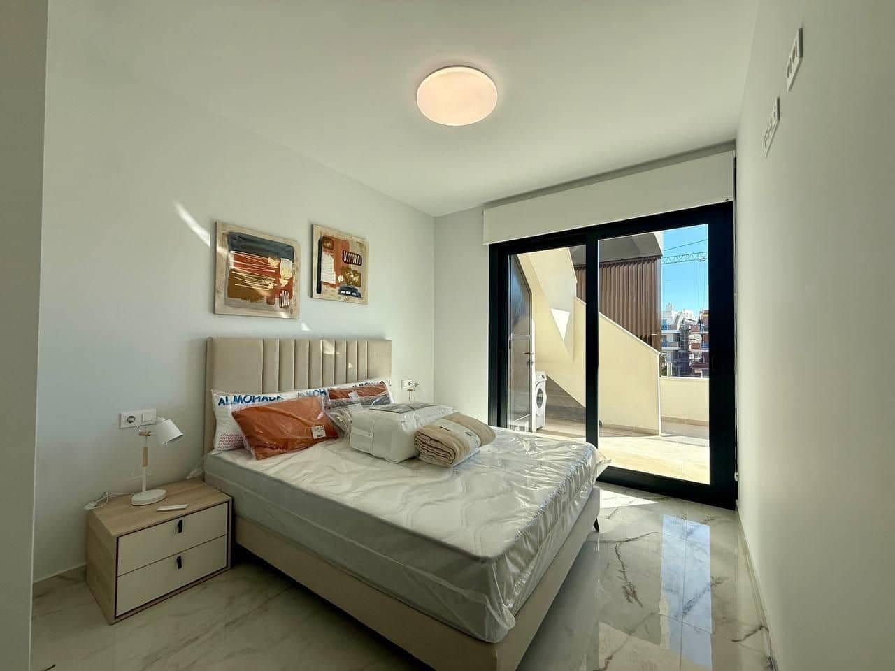 2 makuuhuone Kattohuoneisto myytävänä paikassa Orihuela Costa - 364 900 € (Ref: 9995828)