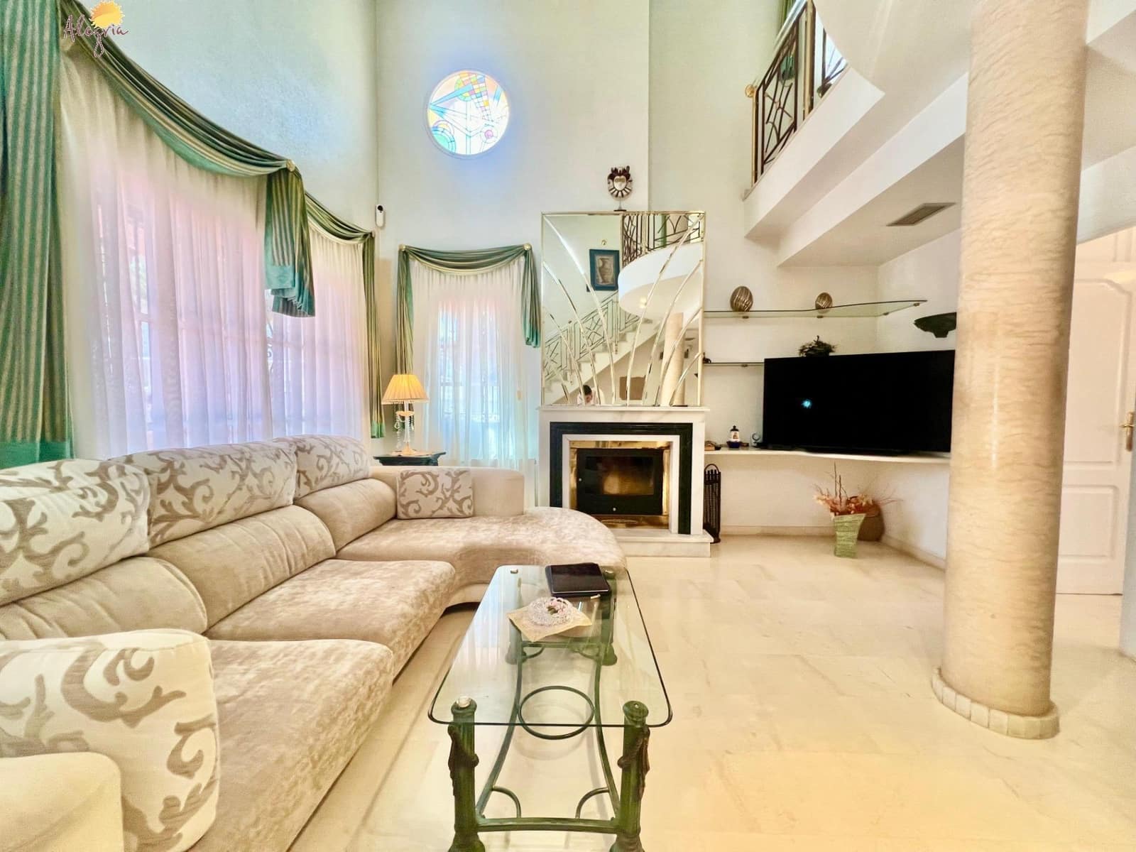 3 slaapkamer Villa te koop in La Siesta met zwembad - € 490.000 (Ref: 9995830)