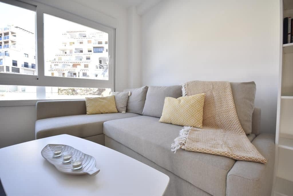 3 slaapkamer Appartement te koop in Orihuela Costa met zwembad - € 230.000 (Ref: 9995831)