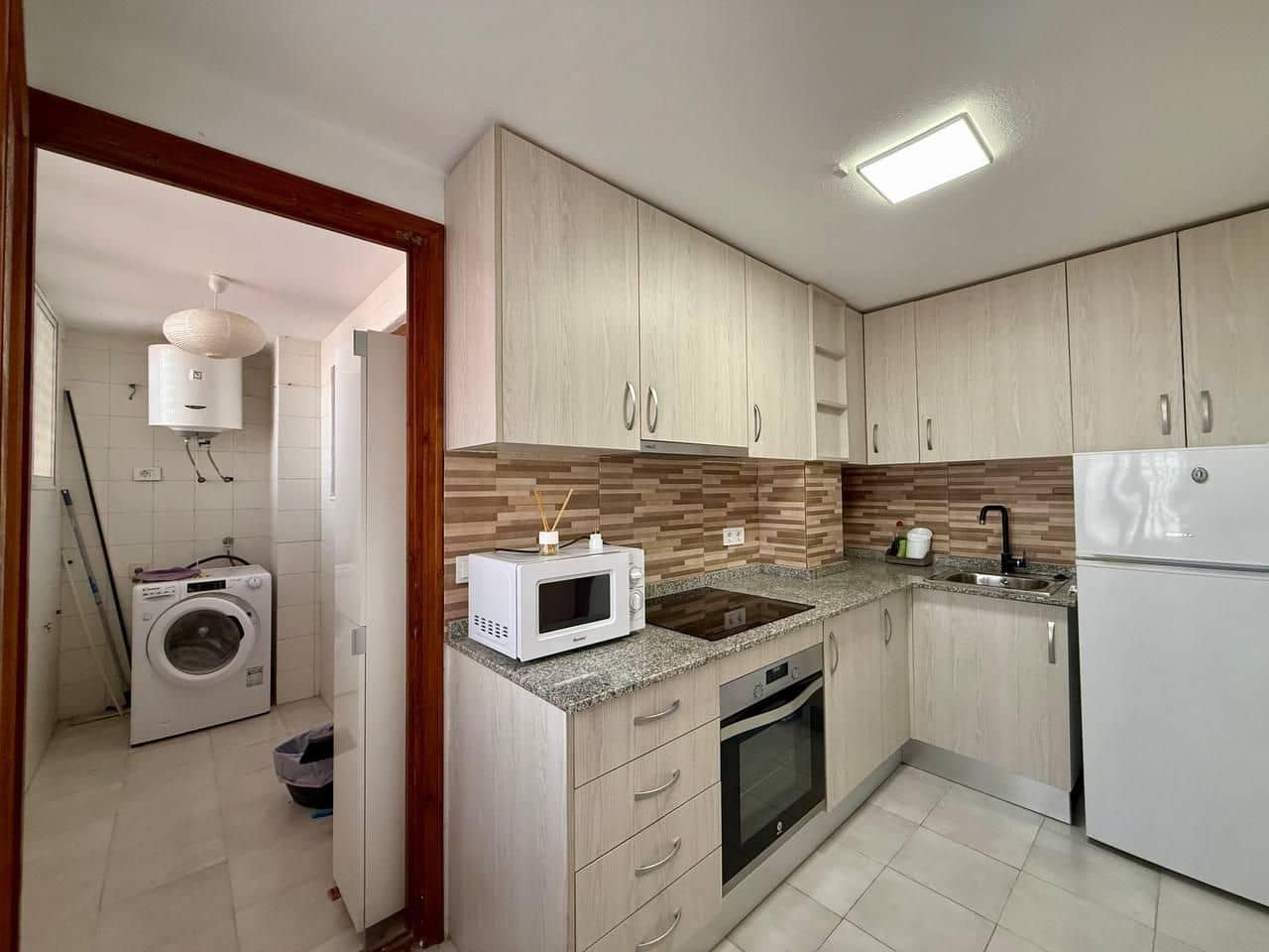 2 bedroom Apartment for sale in Torrevieja - € 129,000 (Ref: 9995836)