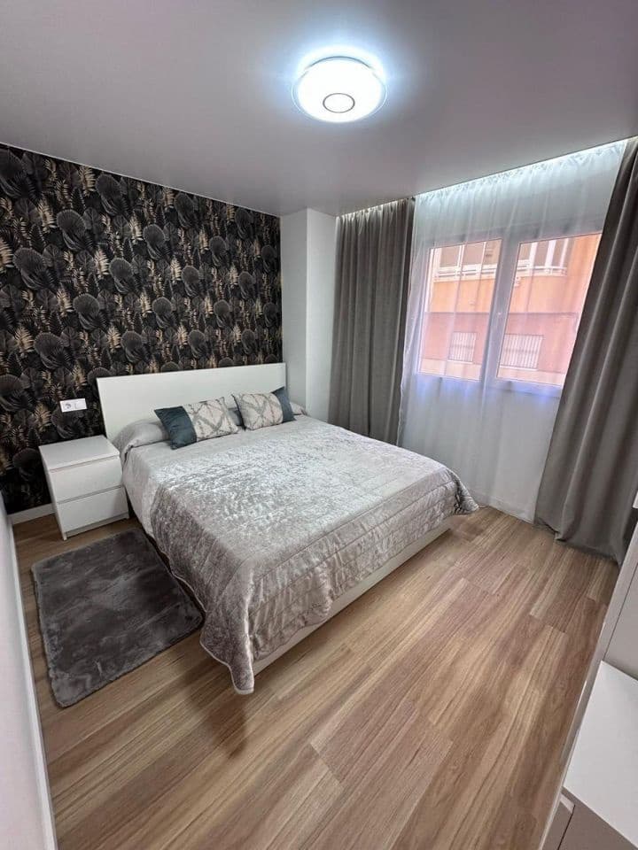 2 camera da letto Appartamento in vendita in Torrevieja con piscina - 140.000 € (Rif: 9995837)