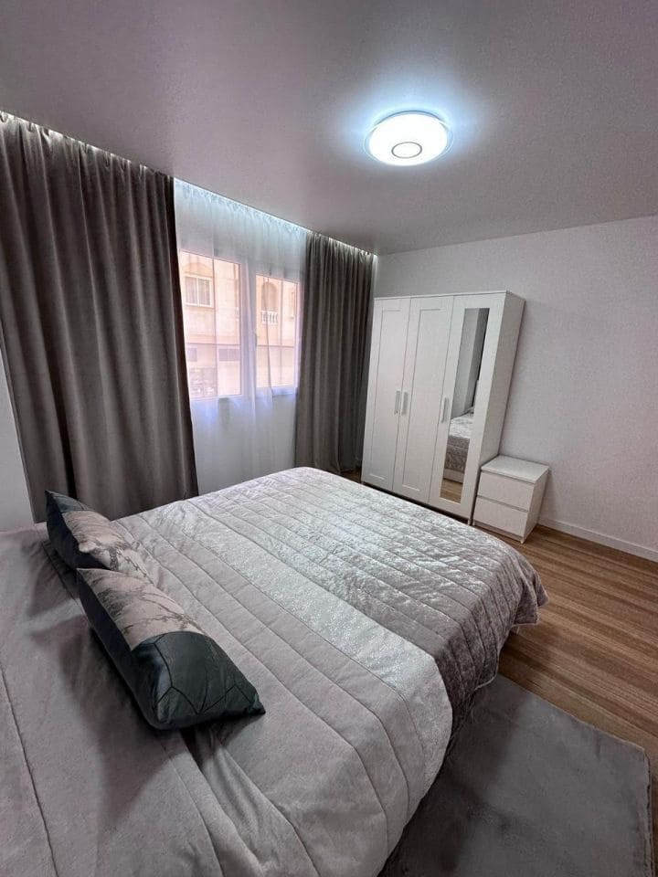2 camera da letto Appartamento in vendita in Torrevieja con piscina - 140.000 € (Rif: 9995837)
