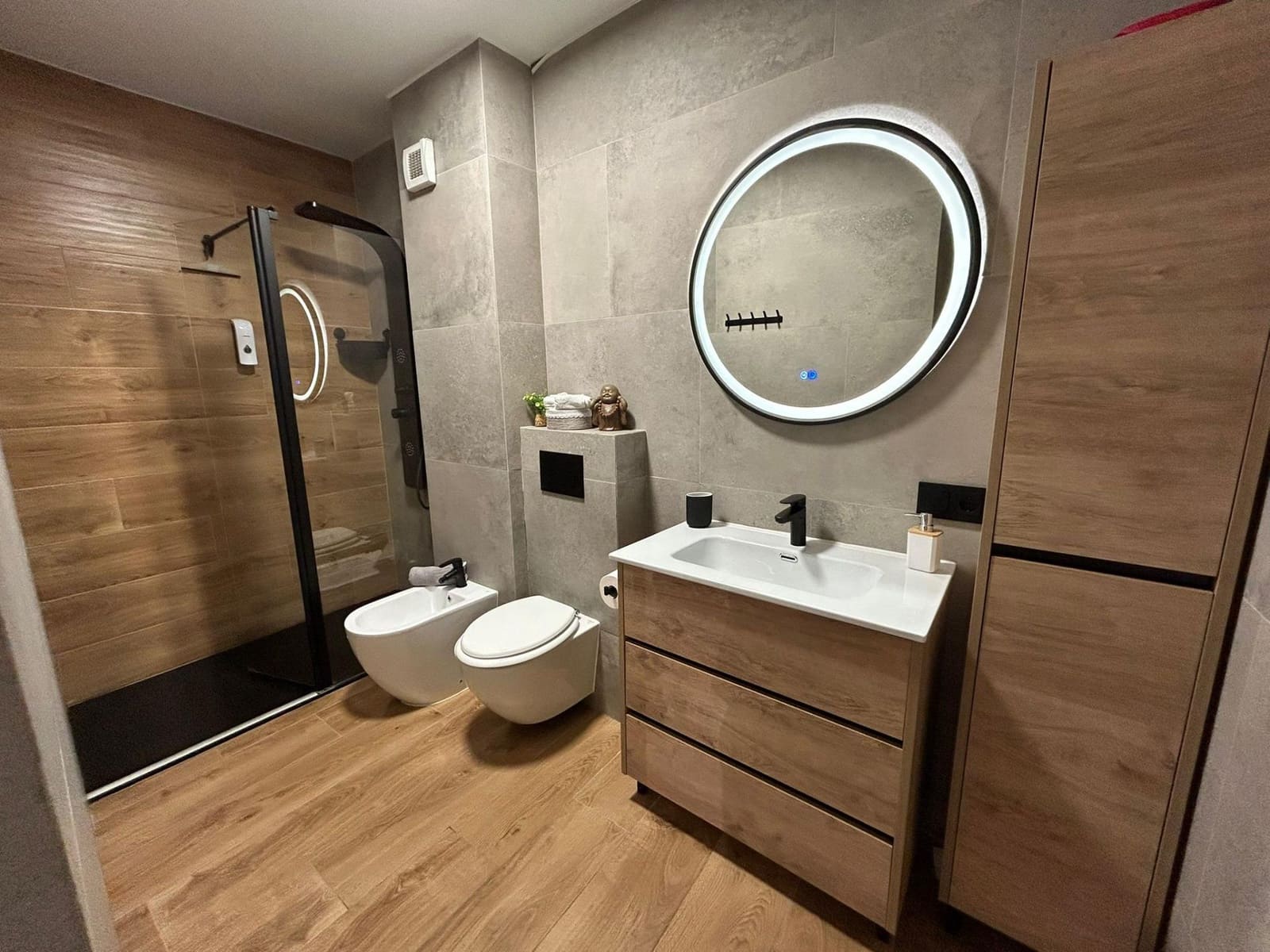3 slaapkamer Appartement te koop in Torrevieja - € 239.900 (Ref: 9995840)