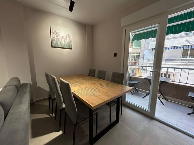 3 slaapkamer Appartement te koop in Torrevieja - € 239.900 (Ref: 9995840)