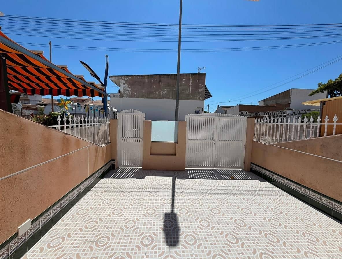 2 soveværelse Bungalow til salg i San Pedro del Pinatar - € 160.000 (Ref: 9995842)