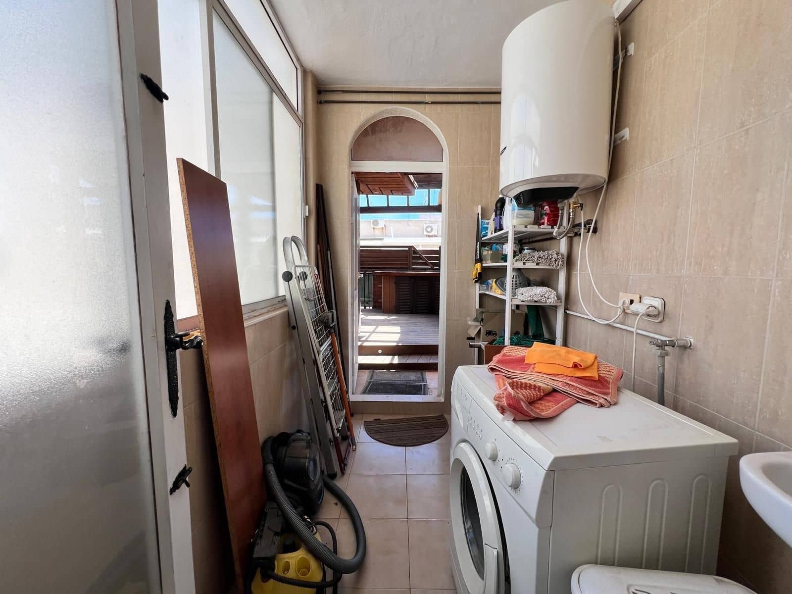 2 Zimmer Apartment zu verkaufen in Torrevieja - 182.000 € (Ref: 9995847)