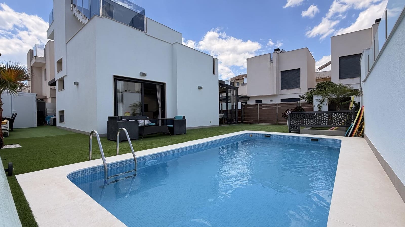 5 slaapkamer Villa te koop in Aguas Nuevas met zwembad - € 558.900 (Ref: 9995850)