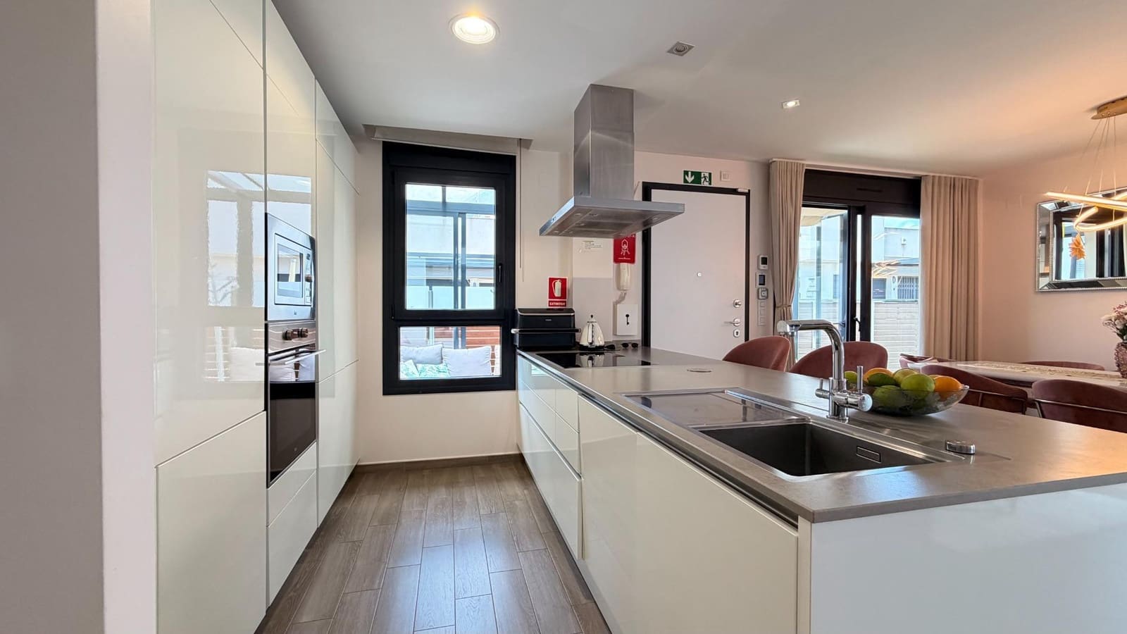 5 slaapkamer Villa te koop in Aguas Nuevas met zwembad - € 558.900 (Ref: 9995850)