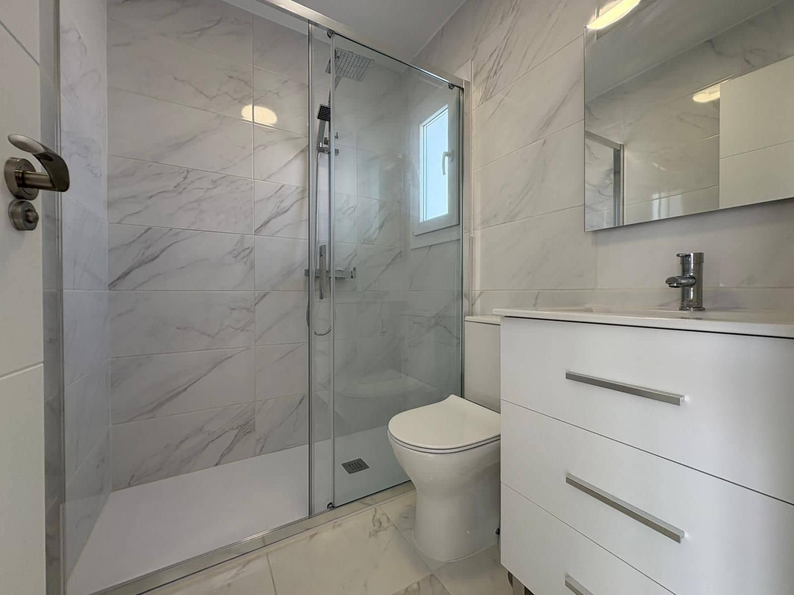 3 slaapkamer Huis te koop in La Siesta - € 229.000 (Ref: 9995851)