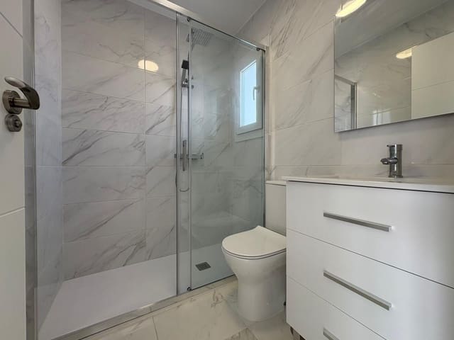 3 slaapkamer Huis te koop in La Siesta, Torrevieja - € 229.000 (Ref: 9995851)