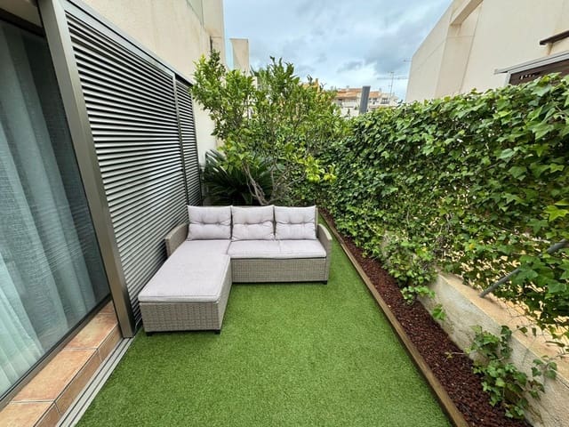 3 soveværelse Semi-Rækkehus til salg i Punta Prima, Torrevieja med swimmingpool - € 375.000 (Ref: 9995856)