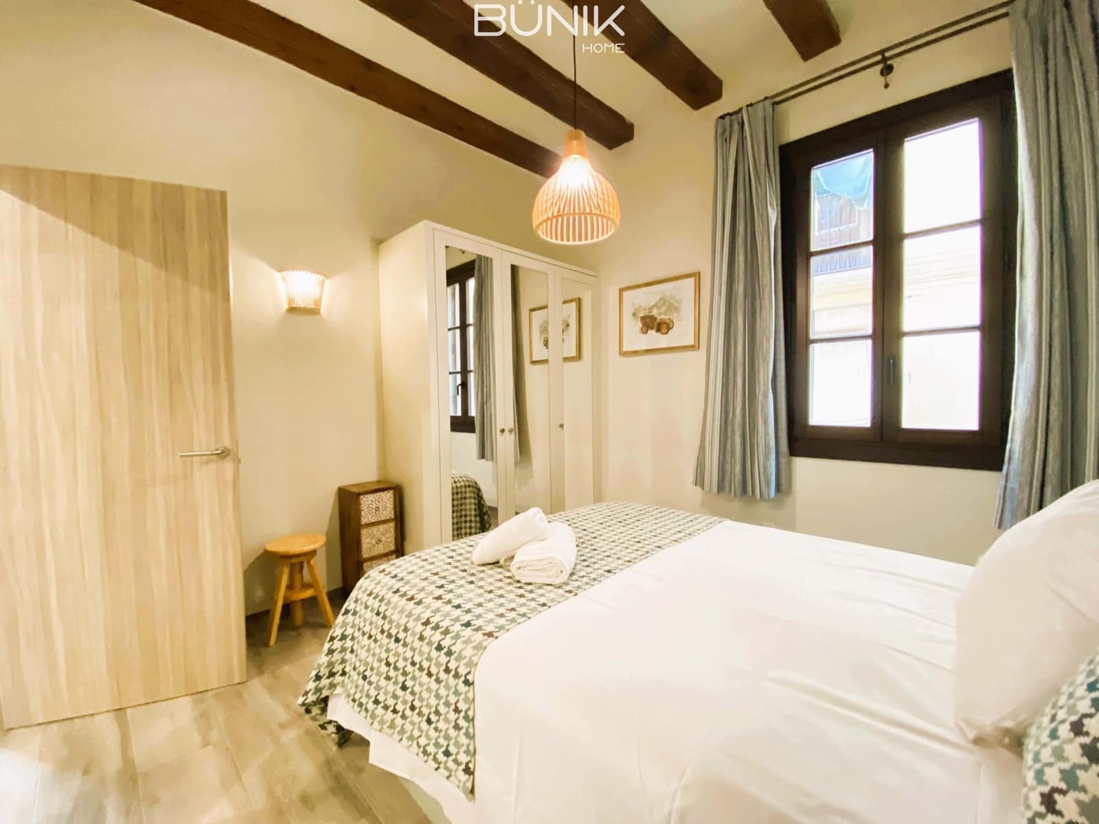 Appartement de 2 chambres à louer à Barcelone ville - 2 500 € (Ref: 8576103)