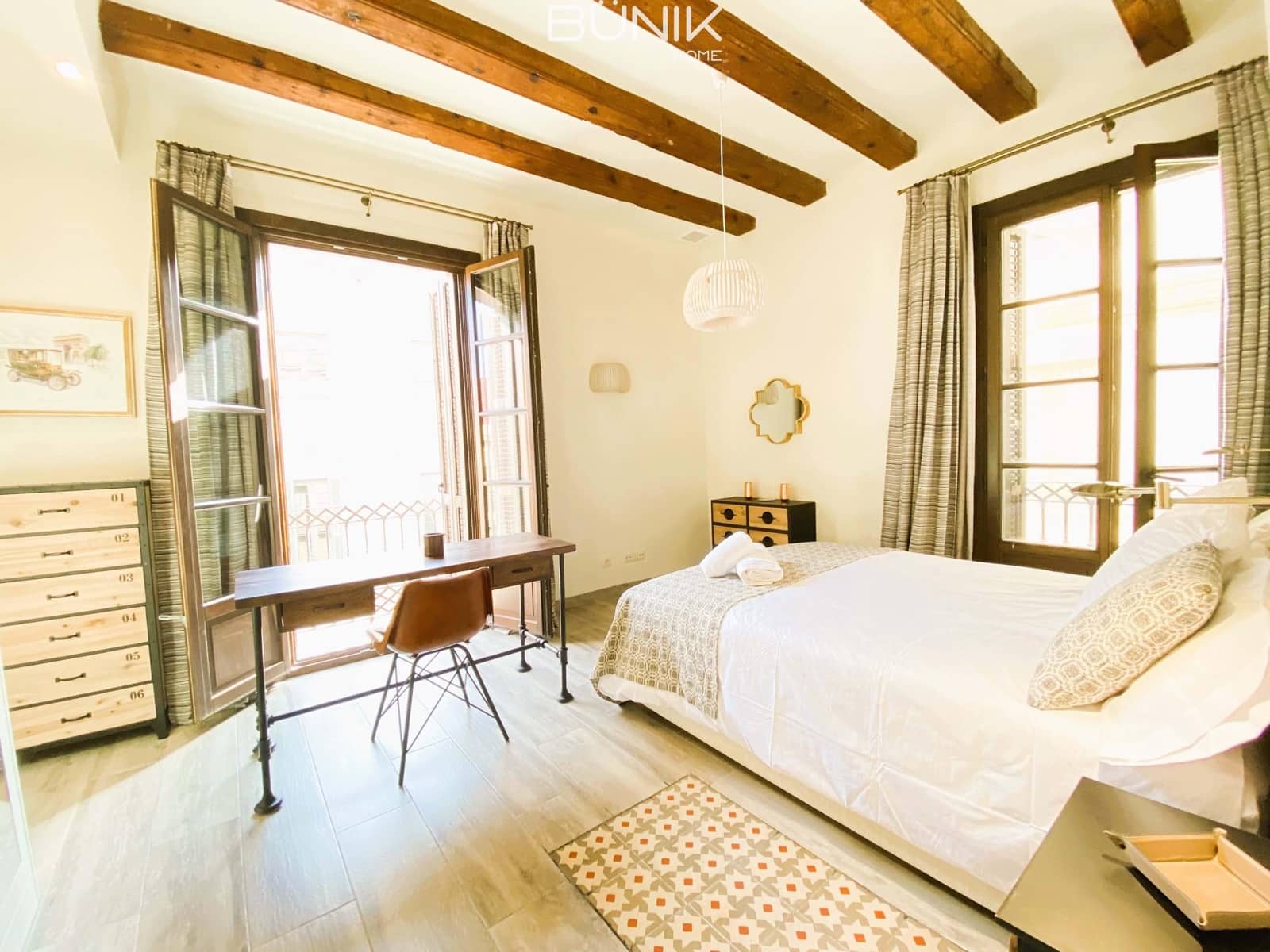 Appartement de 2 chambres à louer à Barcelone ville - 2 500 € (Ref: 8576103)