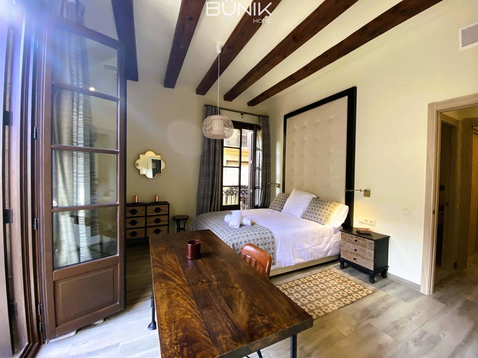 Appartement de 2 chambres à louer à Barcelone ville - 2 500 € (Ref: 8576103)