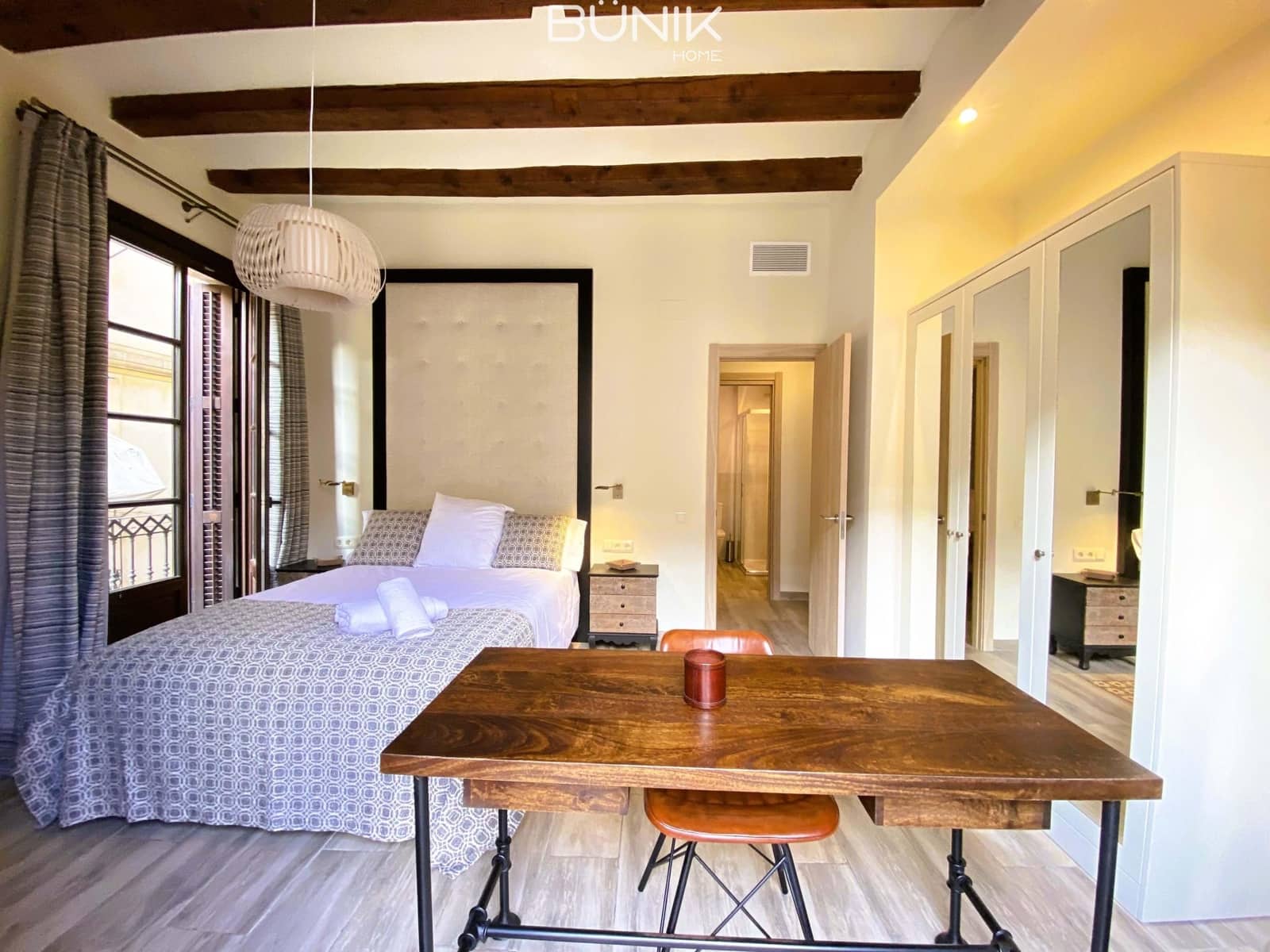 Appartement de 2 chambres à louer à Barcelone ville - 2 500 € (Ref: 8576103)