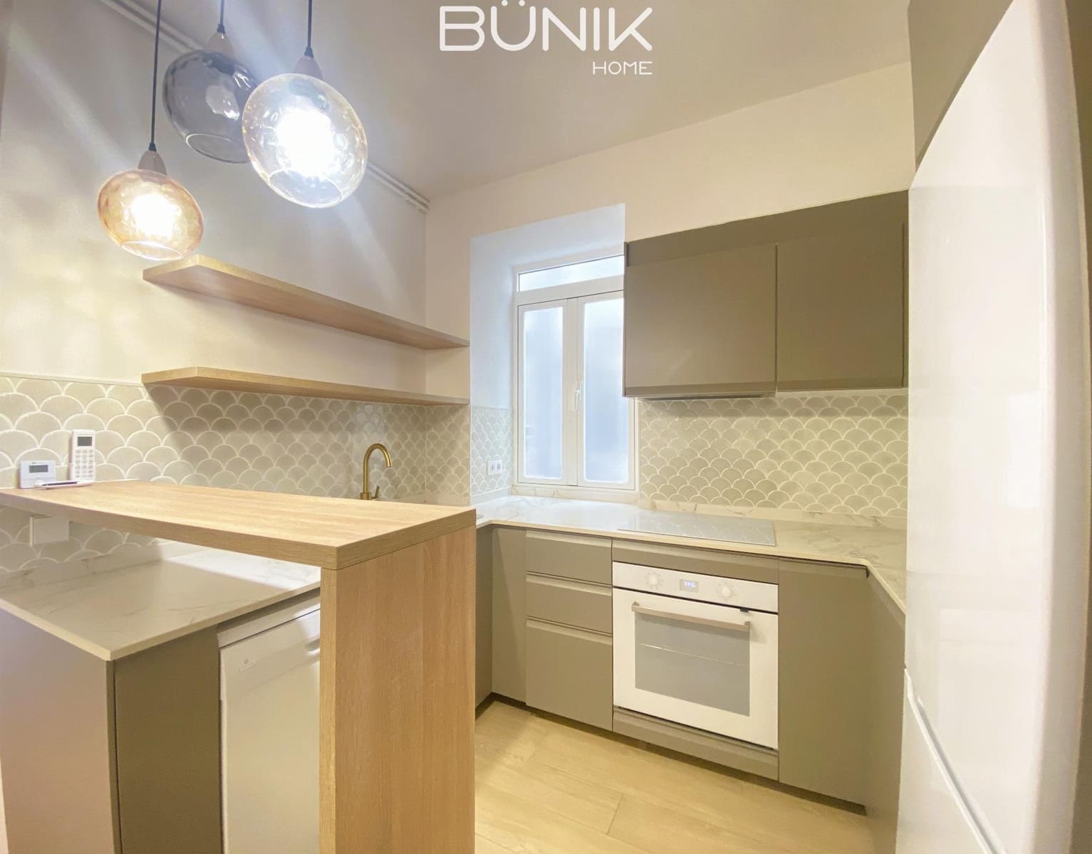 3 slaapkamer Flat te koop in Barcelona stad - € 700.000 (Ref: 9797421)