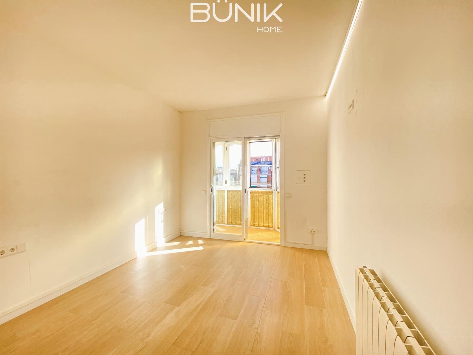 3 slaapkamer Flat te koop in Barcelona stad - € 700.000 (Ref: 9797421)