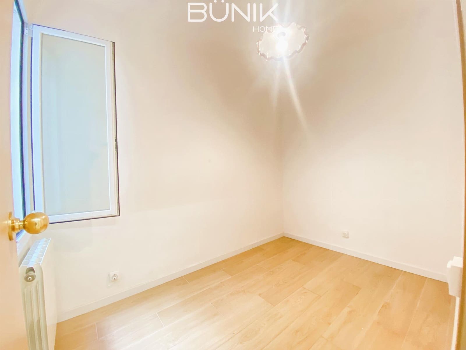 3 slaapkamer Flat te koop in Barcelona stad - € 700.000 (Ref: 9797421)