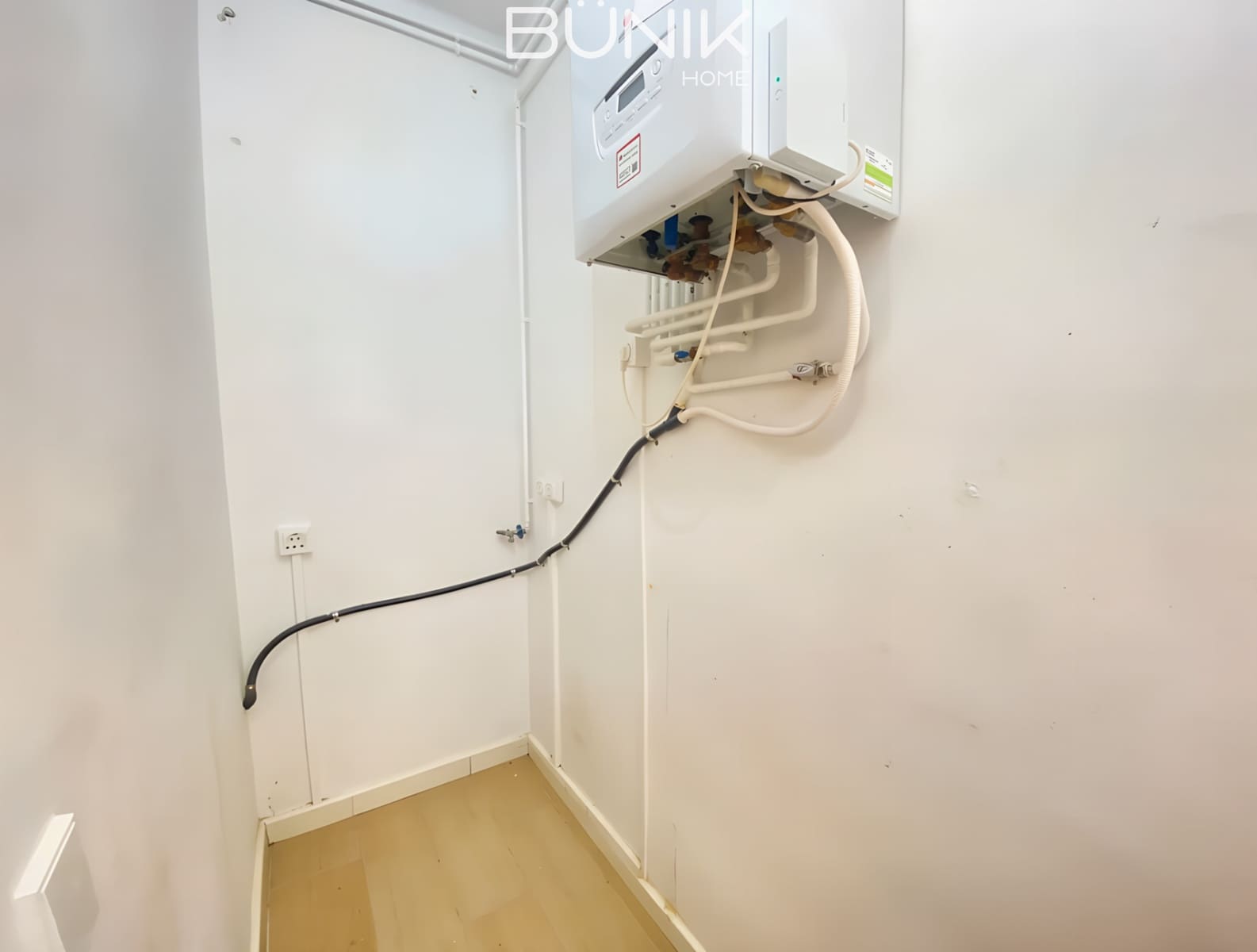 3 slaapkamer Flat te koop in Barcelona stad - € 700.000 (Ref: 9797421)