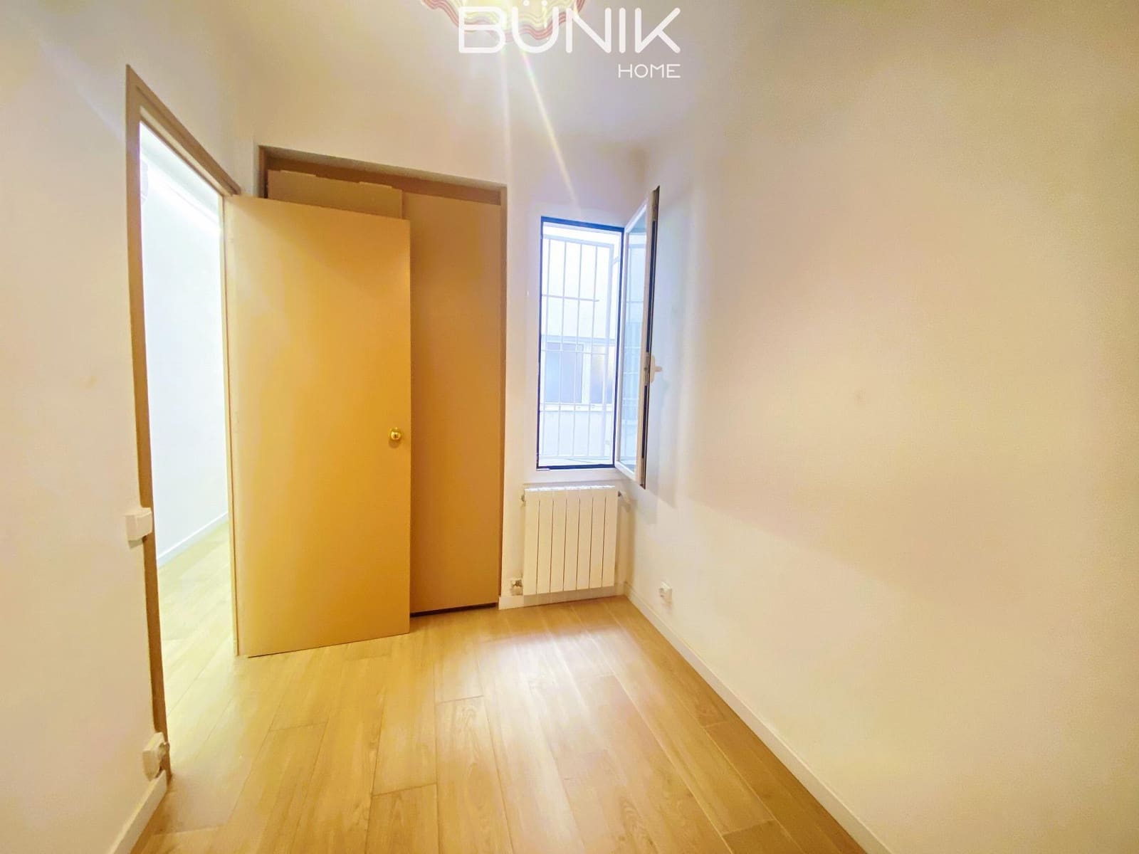 3 slaapkamer Flat te koop in Barcelona stad - € 700.000 (Ref: 9797421)