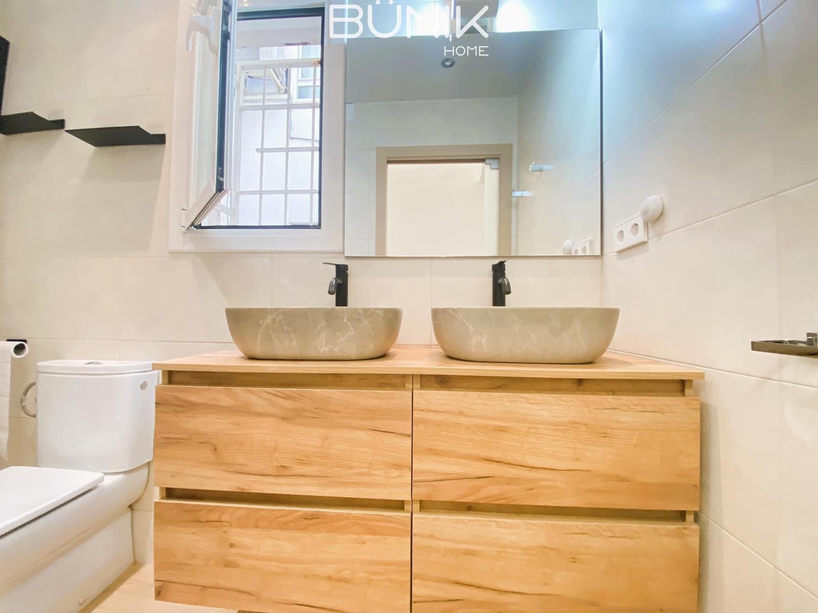 3 slaapkamer Flat te koop in Barcelona stad - € 700.000 (Ref: 9797421)