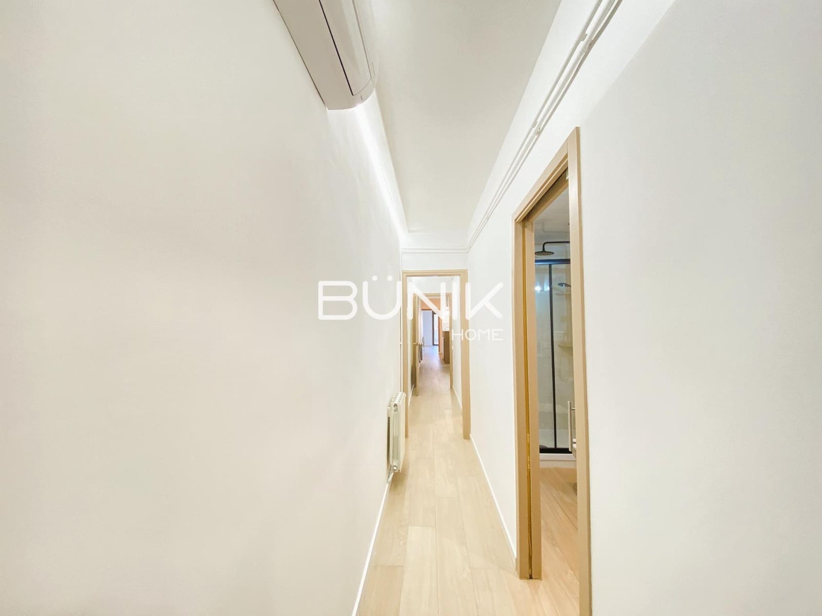 3 bedroom Flat for sale in Barcelona city - € 600,000 (Ref: 9797421)