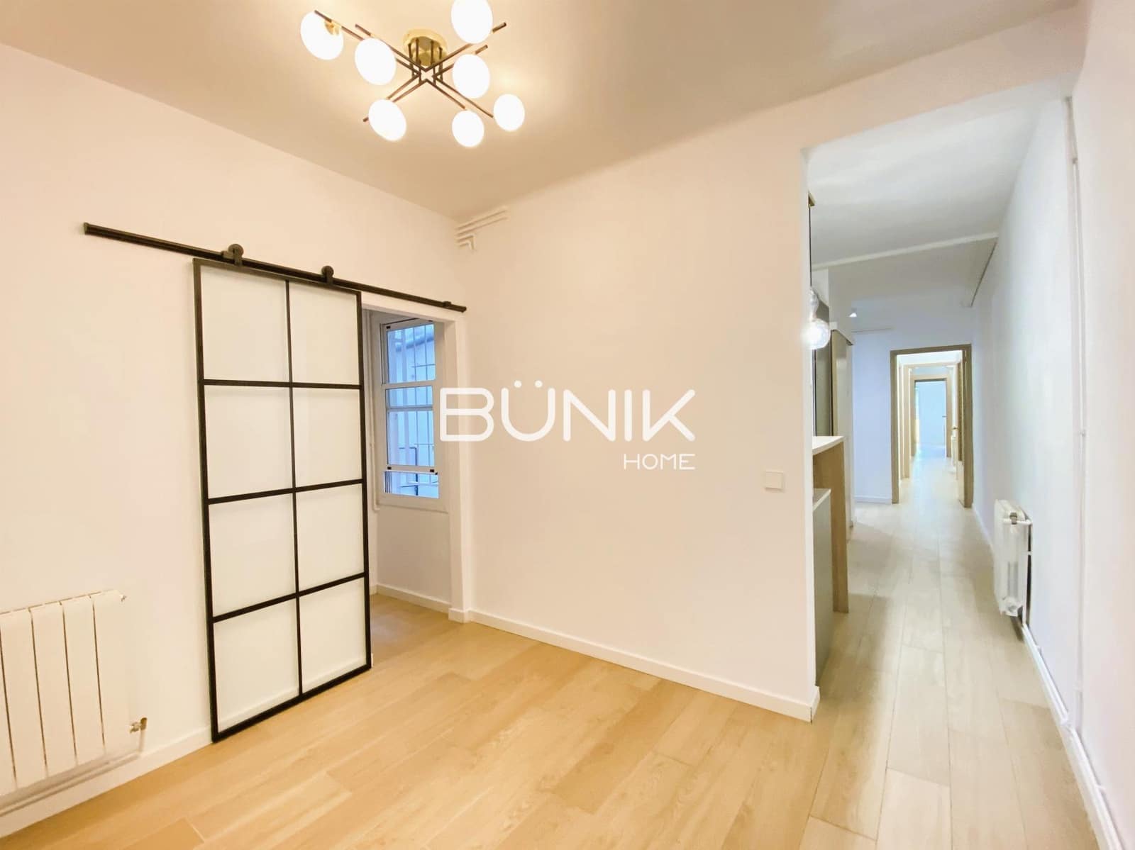 3 bedroom Flat for sale in Barcelona city - € 600,000 (Ref: 9797421)