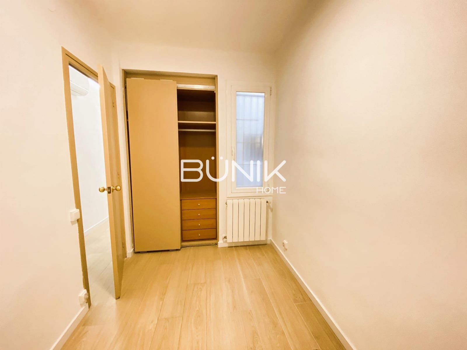 3 bedroom Flat for sale in Barcelona city - € 600,000 (Ref: 9797421)