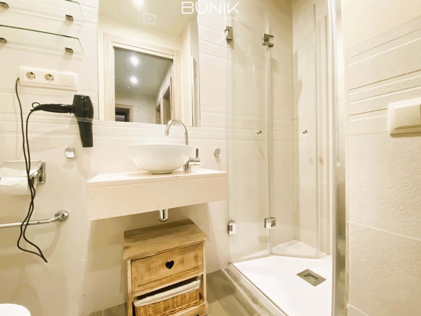 2 sypialnia Mieszkanie do wynajęcia w Miasto Barcelona - 1 800 € (Ref: 9797422)