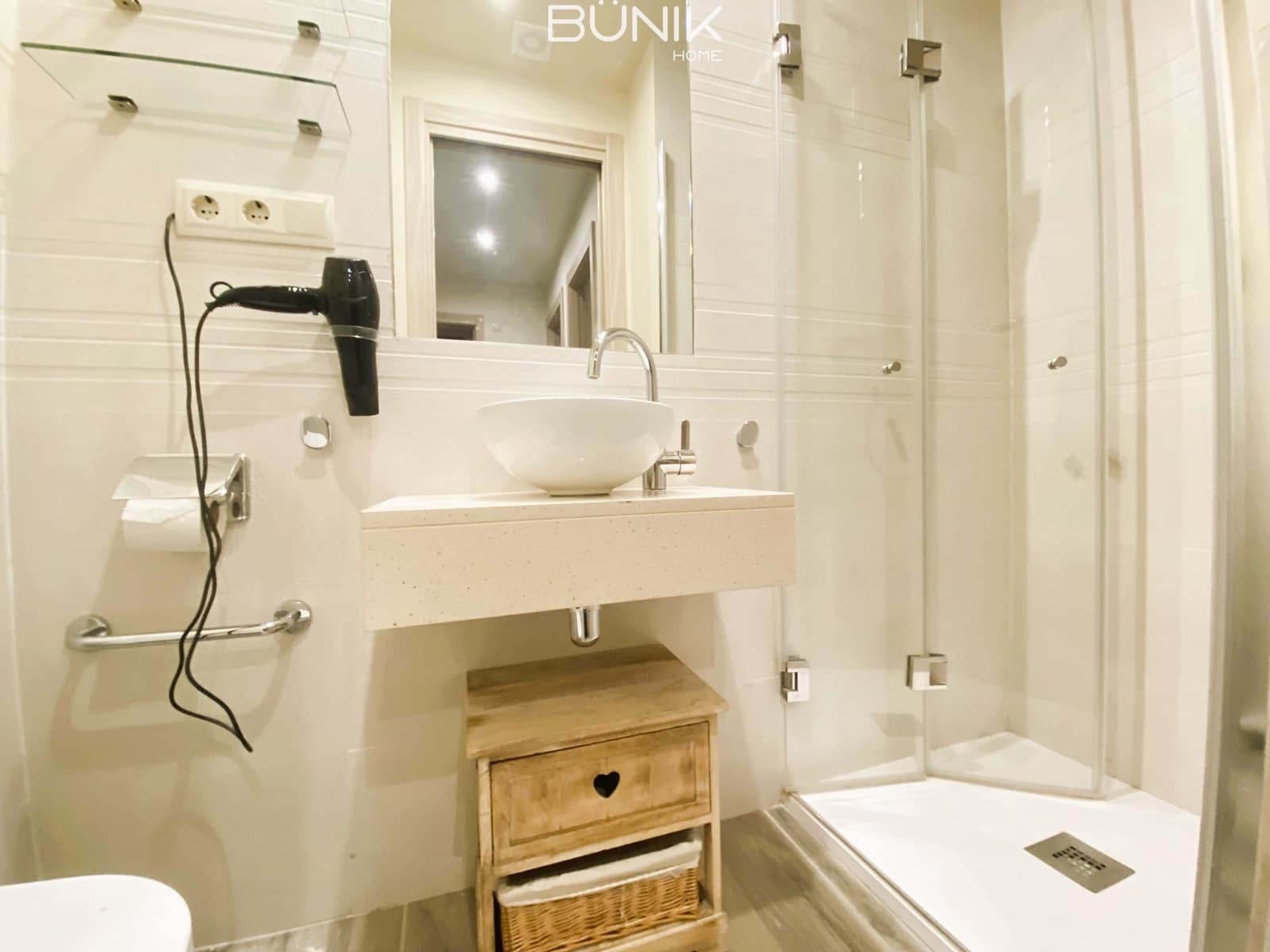 2 sypialnia Mieszkanie do wynajęcia w Miasto Barcelona - 1 800 € (Ref: 9797422)