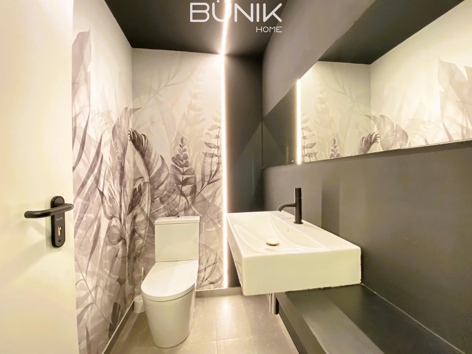 3 slaapkamer Flat te huur in Barcelona stad met zwembad garage - € 3.600 (Ref: 9807472)