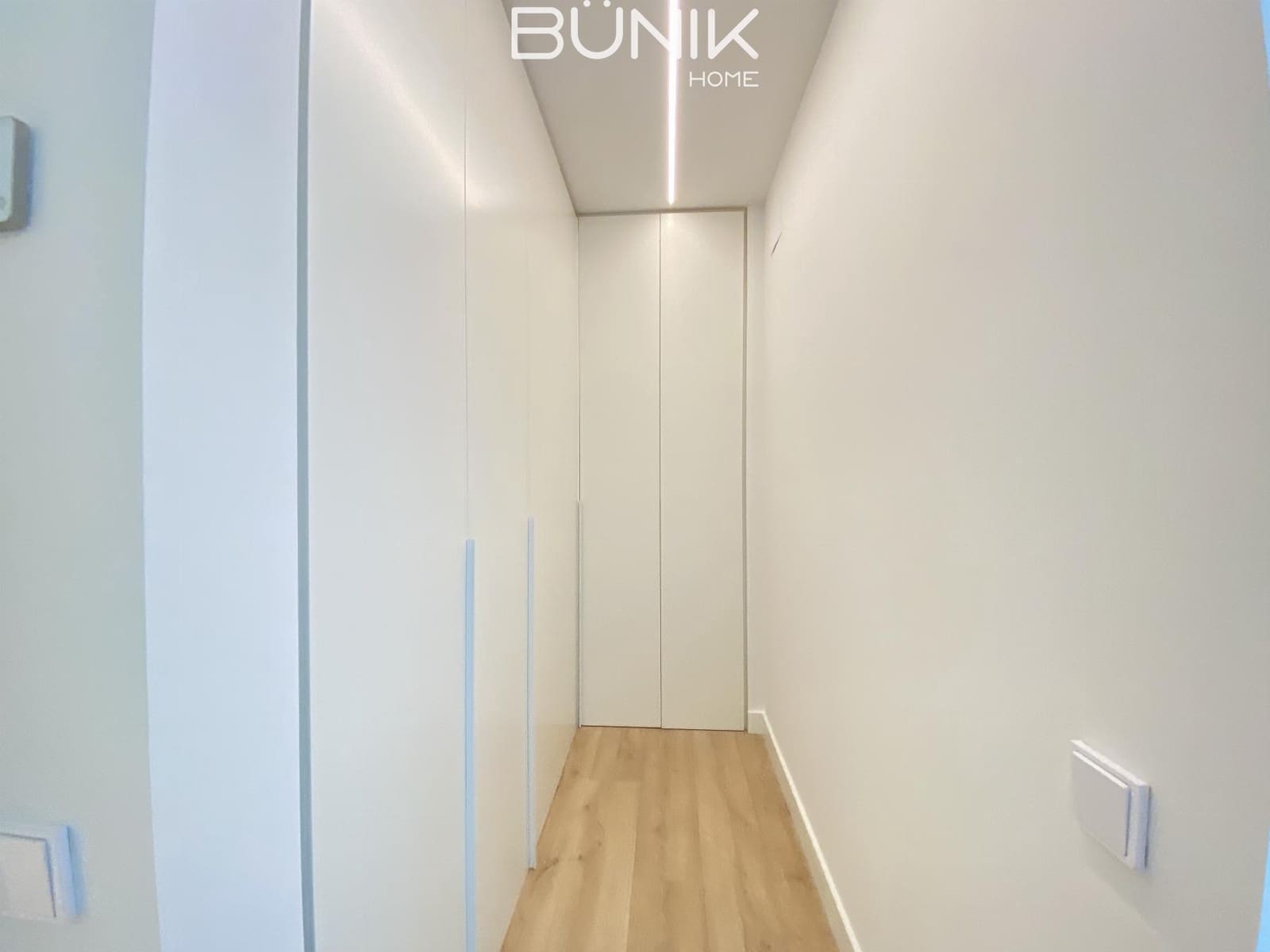 3 slaapkamer Flat te huur in Barcelona stad met zwembad garage - € 3.600 (Ref: 9807472)