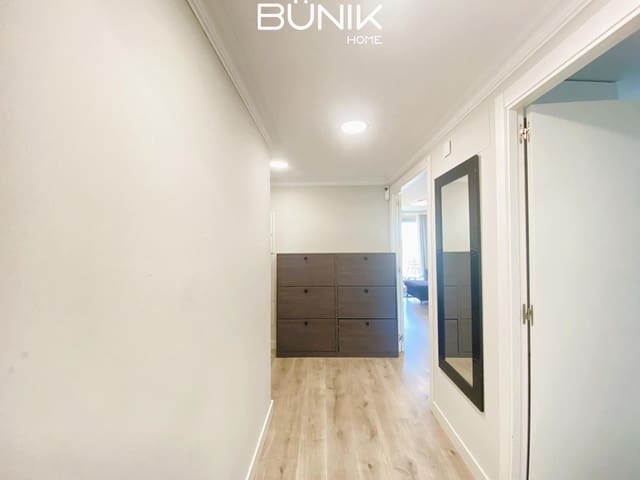 3 bedroom Flat for sale in Badalona with pool garage - € 589,000 (Ref: 9820555)