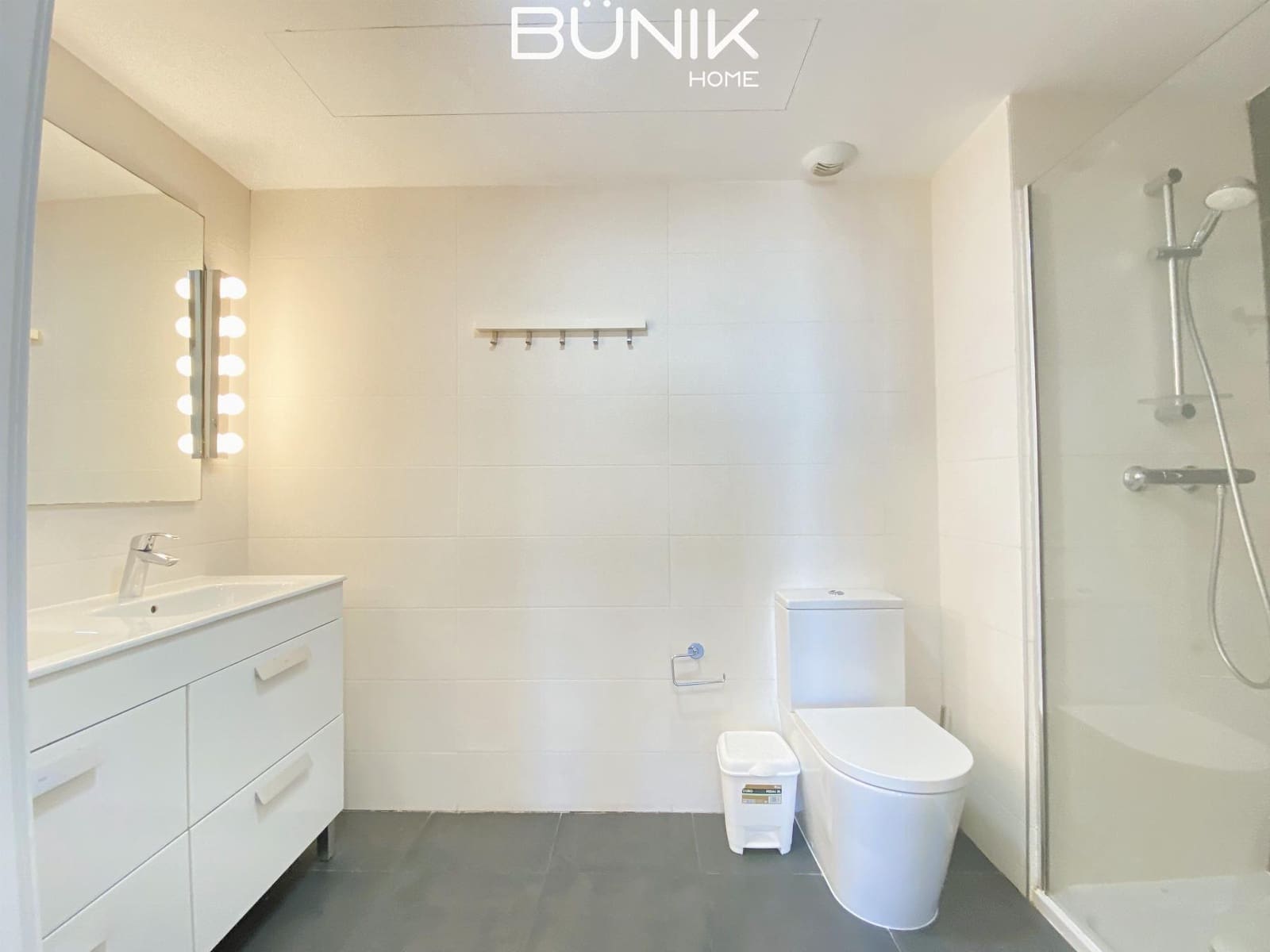 3 soverom Leilighet til salgs i Badalona med svømmebasseng garasje - € 589 000 (Ref: 9820555)