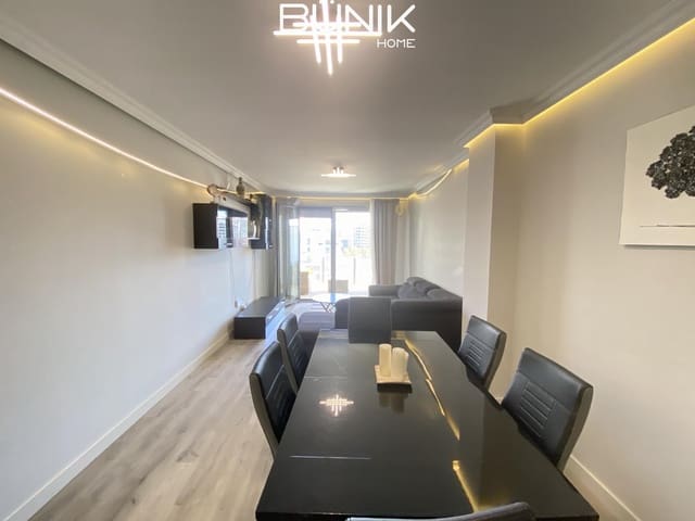 3 bedroom Flat for sale in Badalona with pool garage - € 589,000 (Ref: 9820555)