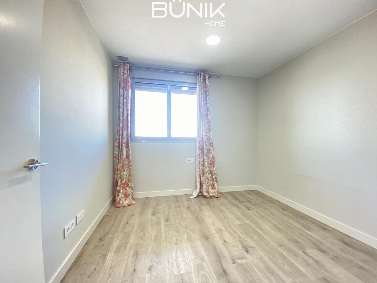 3 soverom Leilighet til salgs i Badalona med svømmebasseng garasje - € 589 000 (Ref: 9820555)