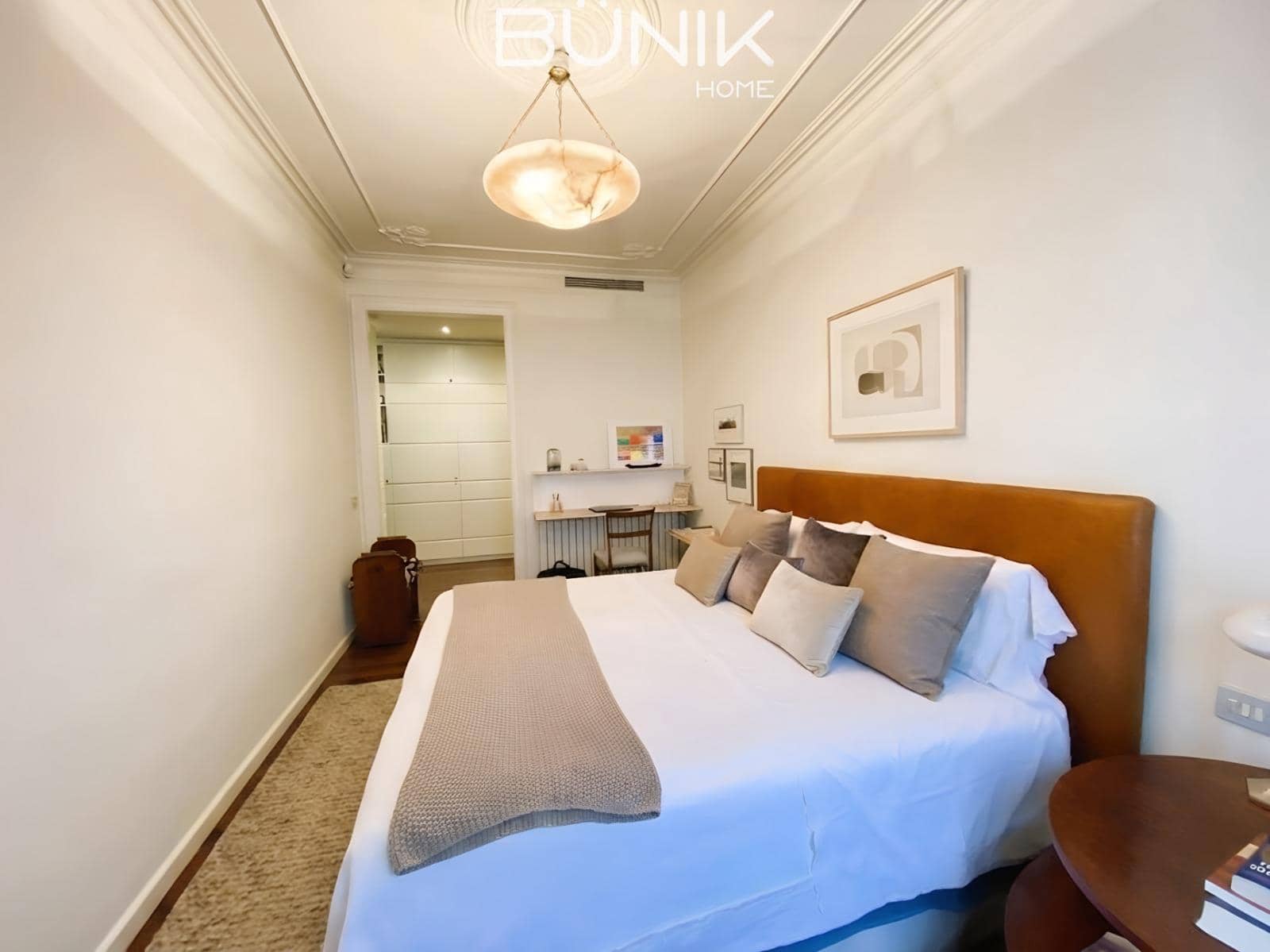 3 bedroom Flat for sale in Barcelona city - € 1,495,000 (Ref: 9828034)