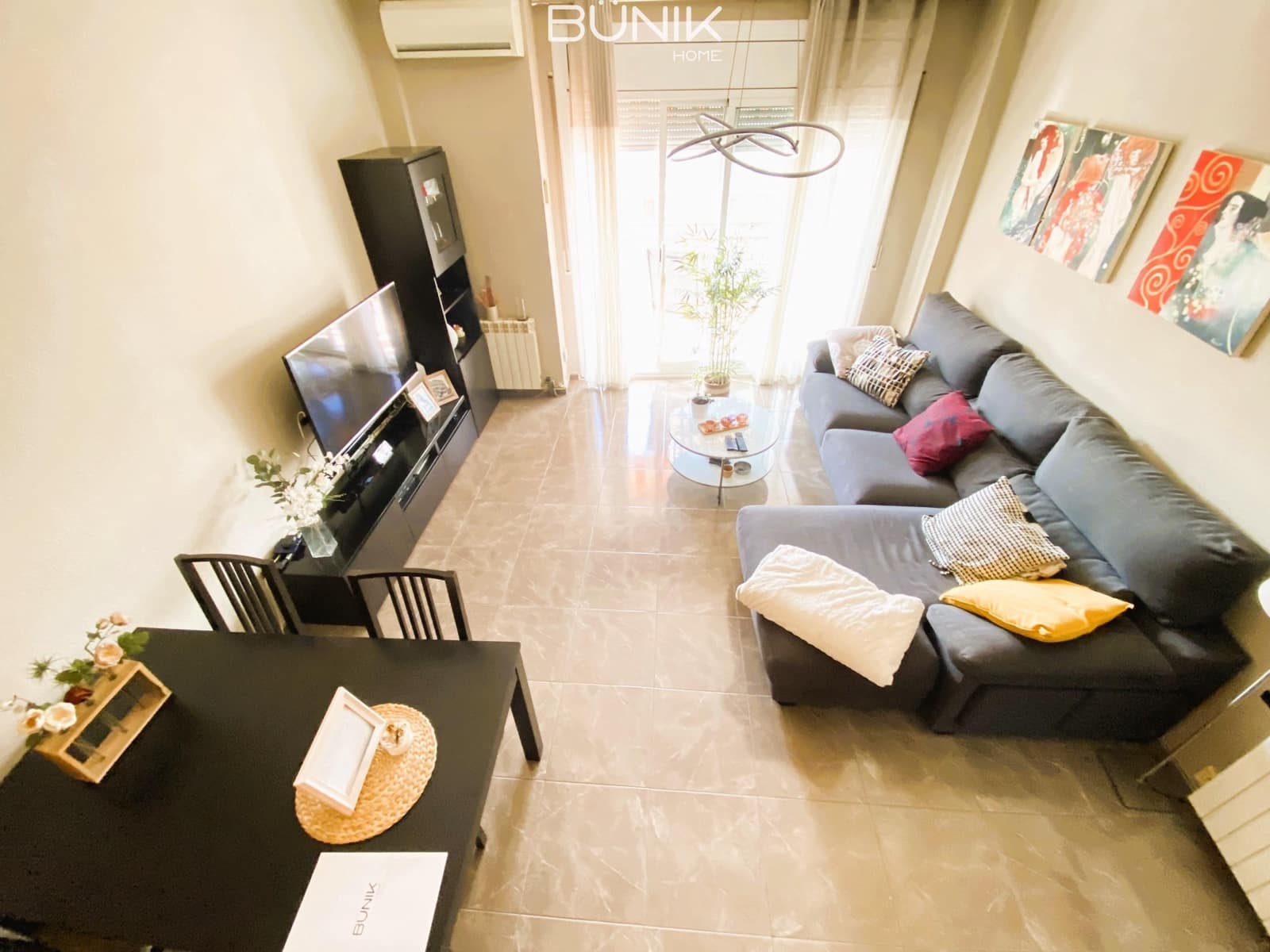 4 slaapkamer Appartement te koop in L'Hospitalet de Llobregat - € 335.000 (Ref: 9830388)