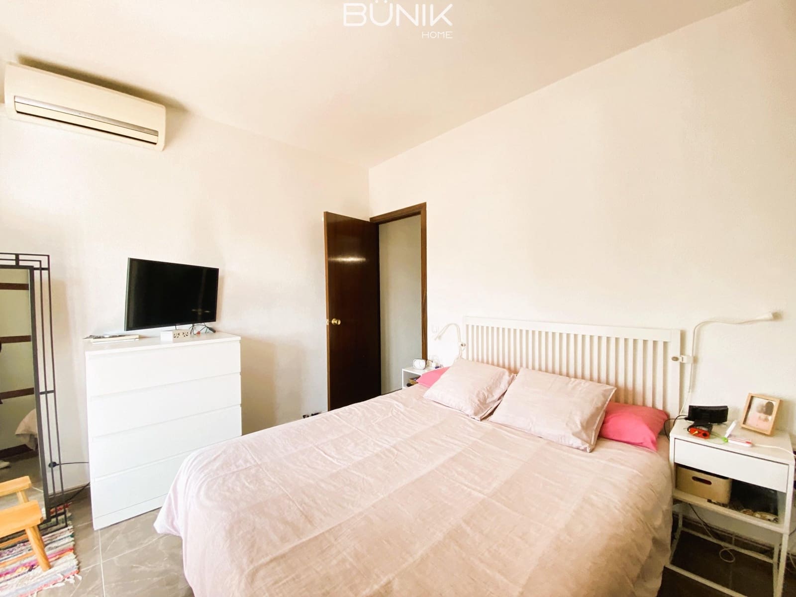 4 slaapkamer Appartement te koop in L'Hospitalet de Llobregat - € 335.000 (Ref: 9830388)