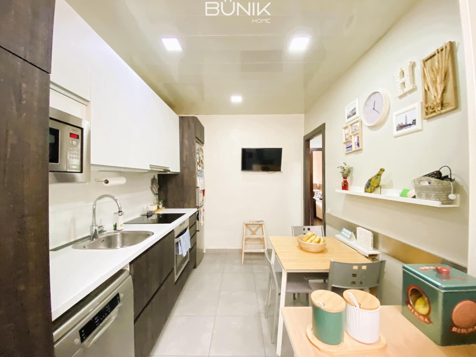 4 slaapkamer Appartement te koop in L'Hospitalet de Llobregat - € 335.000 (Ref: 9830388)
