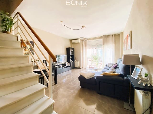 4 slaapkamer Appartement te koop in L'Hospitalet de Llobregat - € 335.000 (Ref: 9830388)