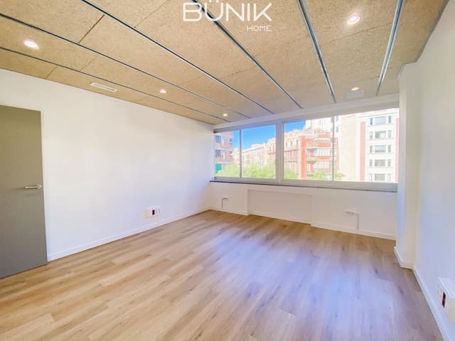 4 soverom Kontor til leie i L'Antiga Esquerra de L'Eixample, Barcelona by - € 1 600 (Ref: 9831578)