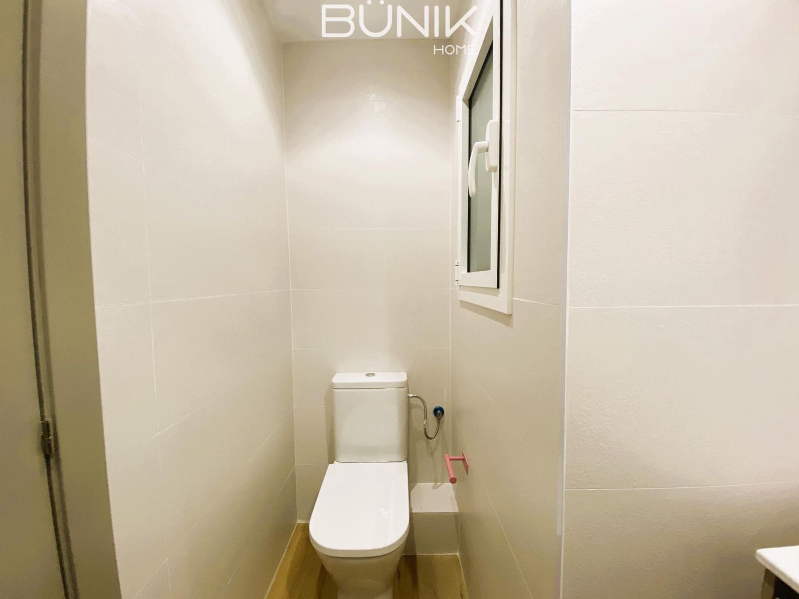 4 soverom Kontor til leie i Barcelona by - € 1 600 (Ref: 9831578)